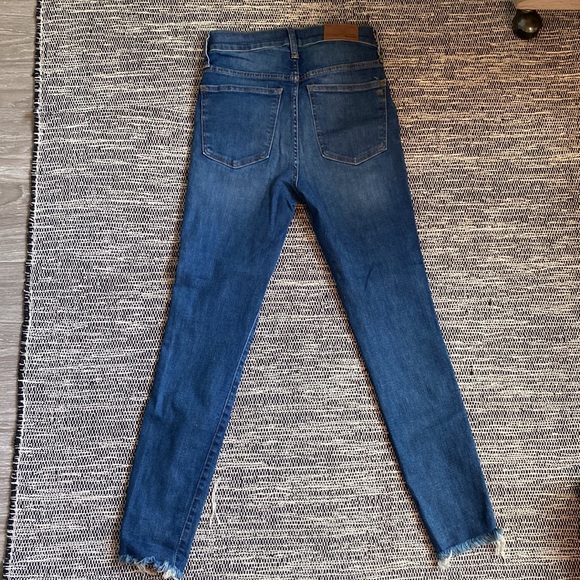 Madewell 10” High Rise Skinny Jean - Picture 5 of 5